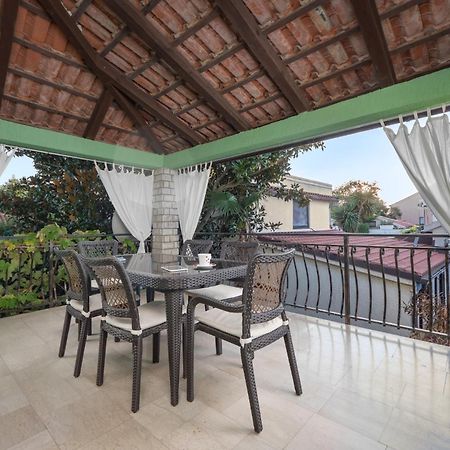 Apartment Lala & Nina Банджоле Экстерьер фото