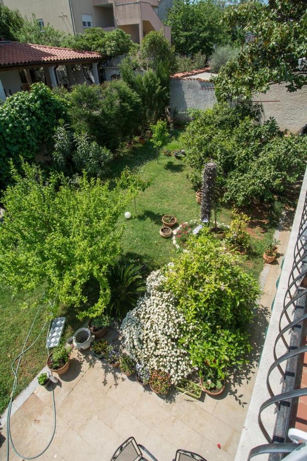 Apartment Lala & Nina Банджоле Экстерьер фото